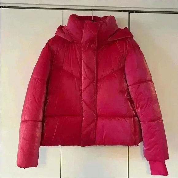 COPY - NWT HOT PINK GAP big  puff croped jacket - Picture 3 of 5